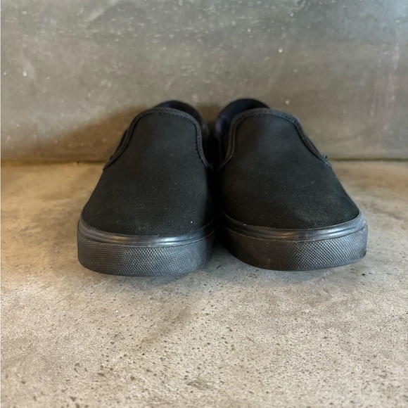 Black On Black Vans Slip On Shoes Size Women’s 6.5
Great Condition No Box - Picture 6 of 11
